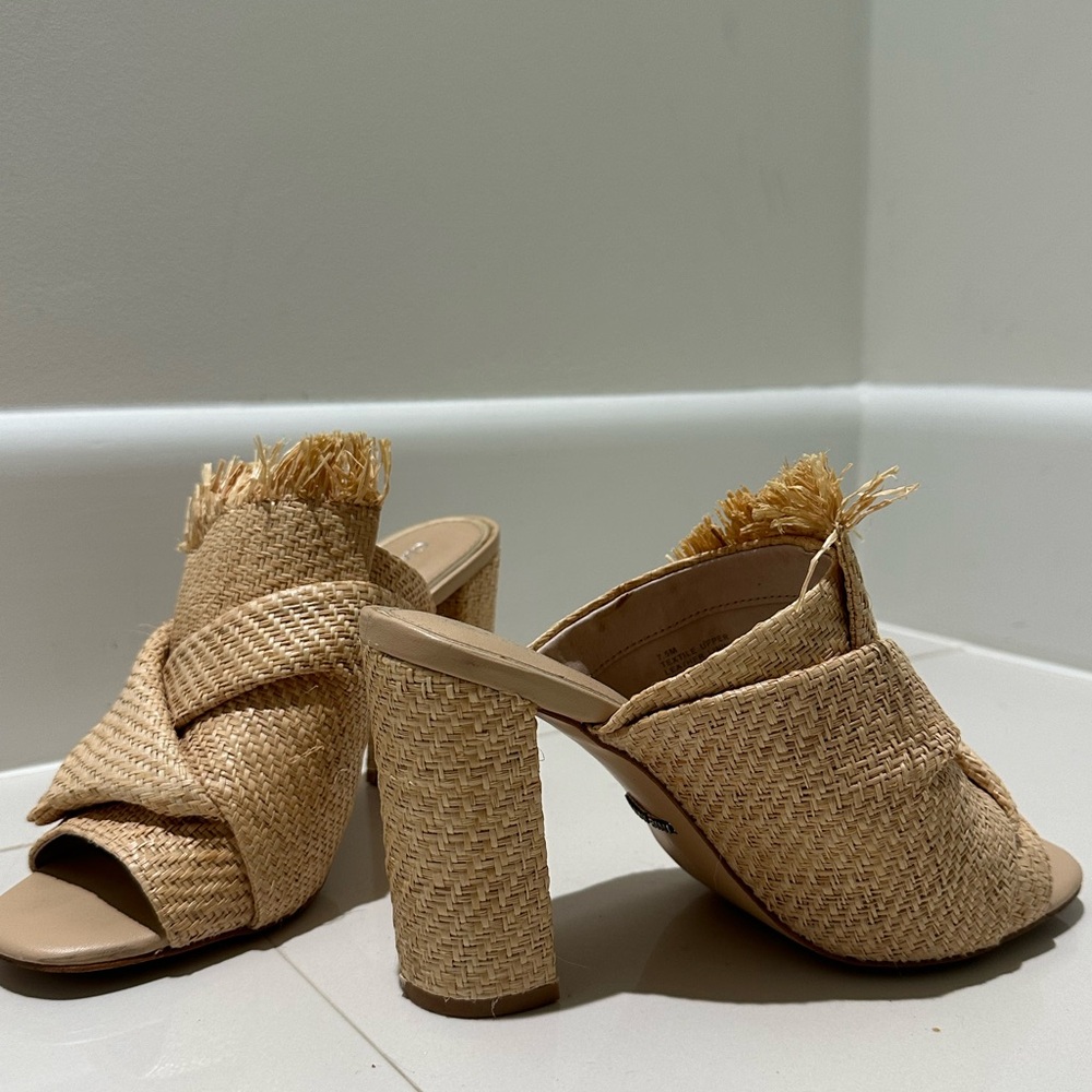 Gianni Bini Tan Woven Heels - Picture 4 of 10